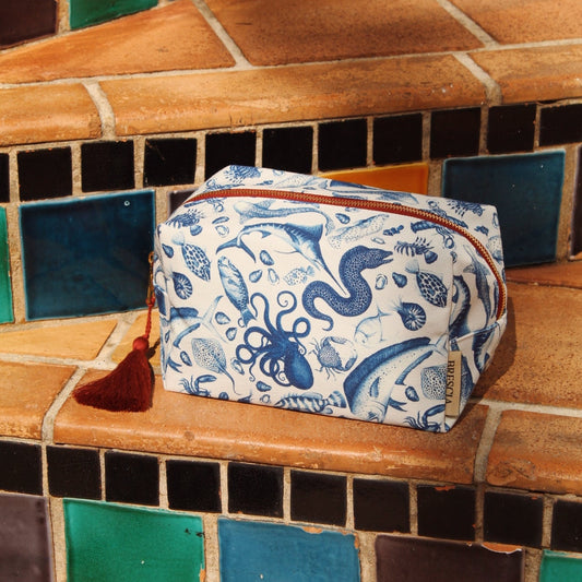Aquatic Affair Travel Bag